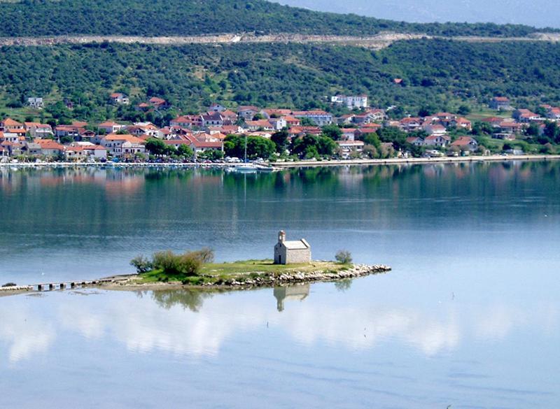 Apartmani Ajp Posedarje Buitenkant foto