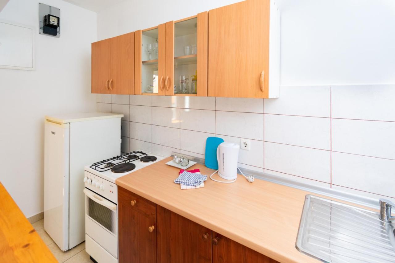 Apartmani Ajp Posedarje Buitenkant foto